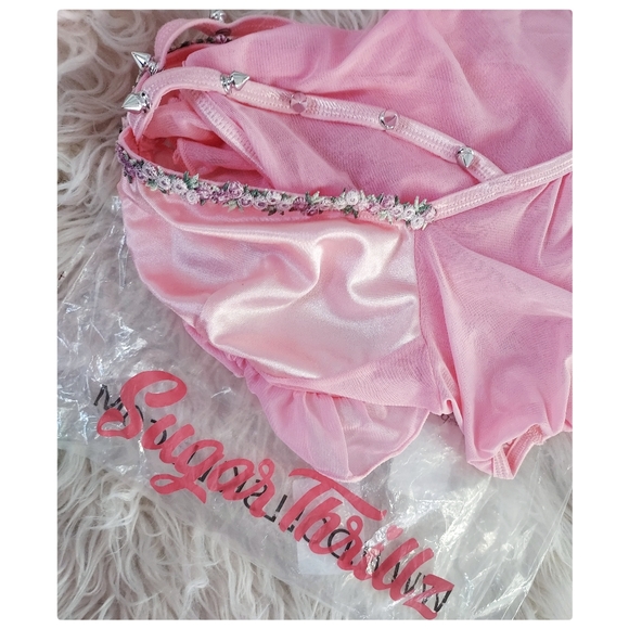 Dolls Kill Sugar Thrillz Feeling Thorny Bra Top - Picture 9 of 10